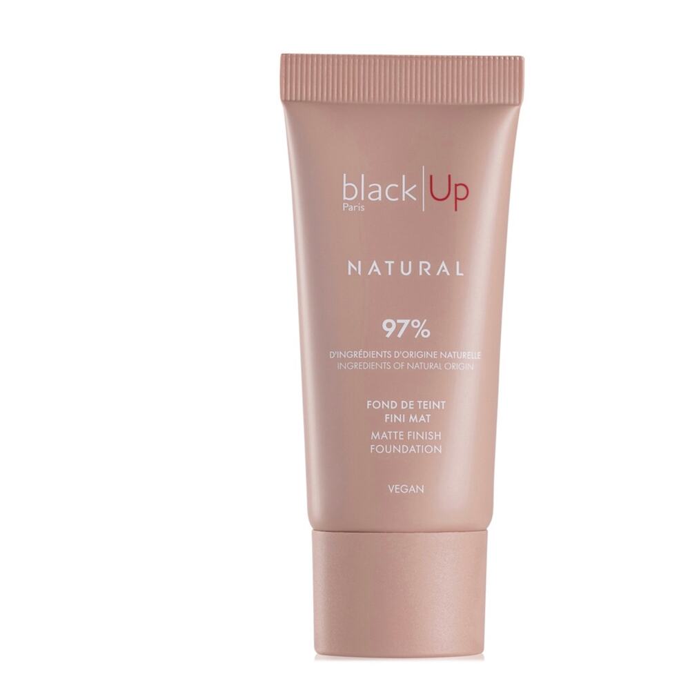New Black Up natural matte finish Foundation FNAT 06